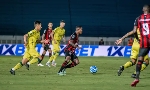 
				
					Vitória faz pior exibição em segunda derrota seguida na Série B
				
				