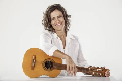 
				
					Show feito por Zélia Duncan em 1997 será lançado em álbum ao vivo
				
				