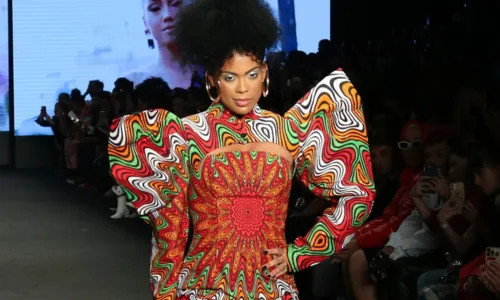 
				
					'Pop Ancestral': Veja fotos do desfile dos Meninos Rei na SPFW 2023
				
				