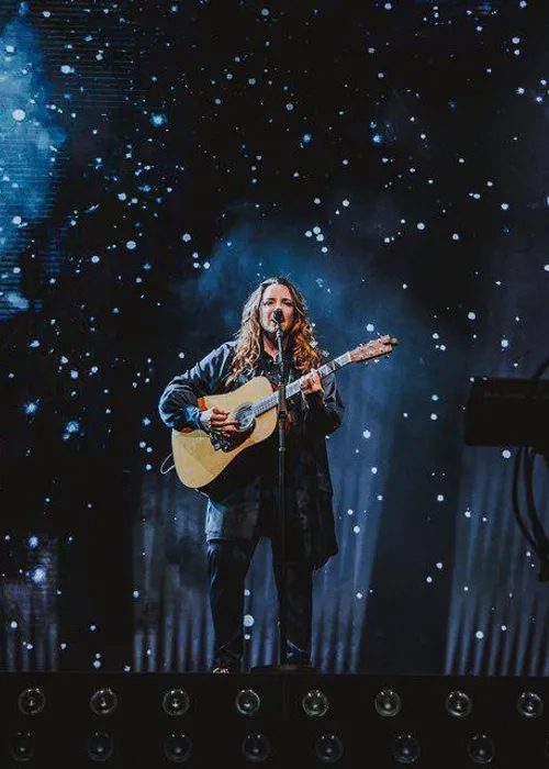 
				
					Ana Carolina volta à Bahia com show em homenagem a Cássia Eller
				
				