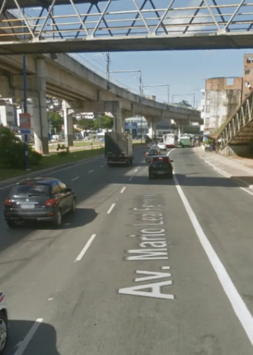 
				
					Obras, festas juninas e outros eventos alteram trânsito em Salvador
				
				