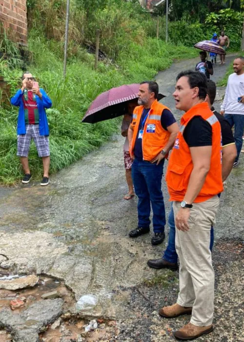 
				
					Codesal realiza ações para evitar deslizamentos em Salvador
				
				