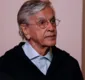 
                  Caetano Veloso vai receber R$ 38 mil após chamado de 'macaco pedófilo'