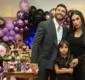 
                  Ex-casal, Jesus Luz e Carol Ramiro celebram aniversário da filha