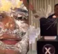
                  Xanddy leva 'torta na cara' durante festa de aniversário com família