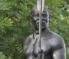 Lavagem da Estátua de Zumbi marca Dia da Consciência Negra em Salvador