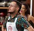 Emanuel entrega prato sem sabor e é eliminado do 'MasterChef Brasil'