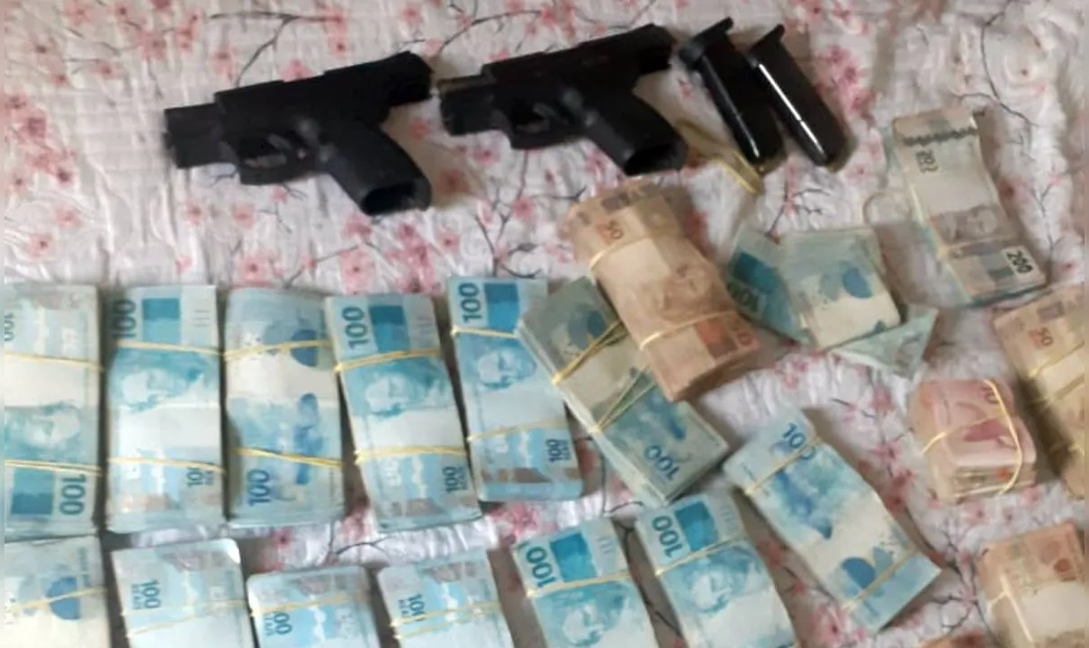 Ex-PM flagrado com armas e R$ 260 mil é solto após pagamento de fiança