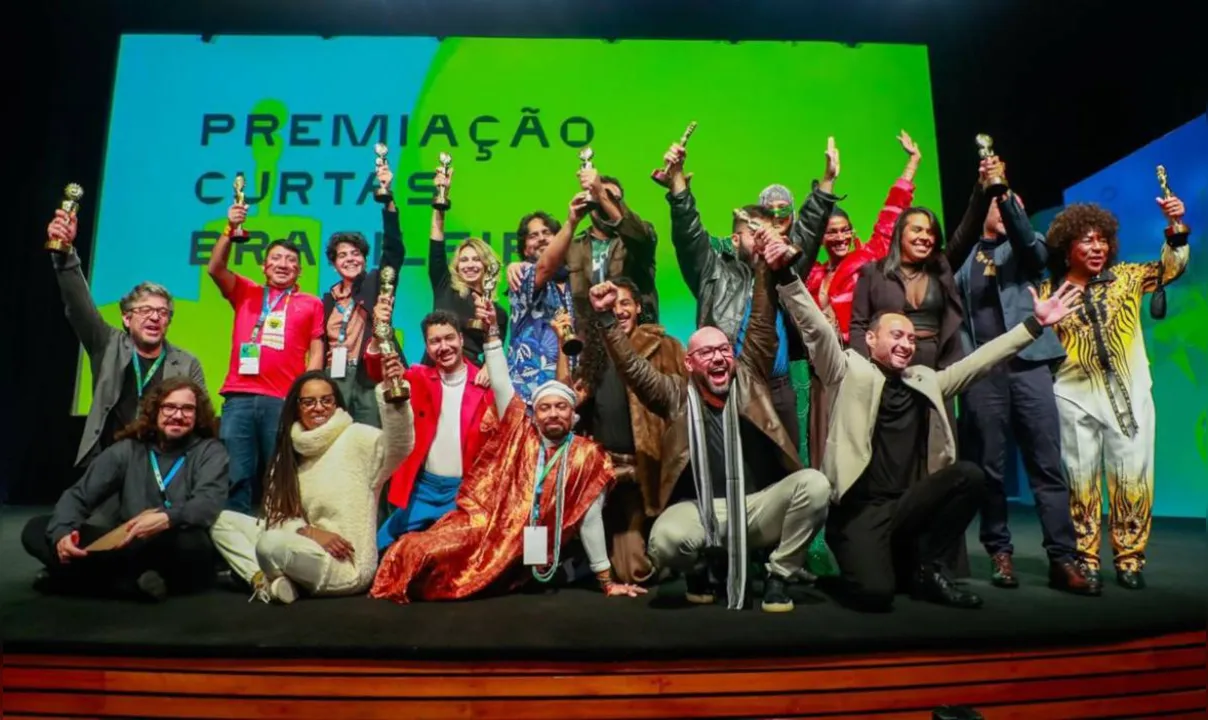 Premiação do 51º Festival de Cinema de Gramado foram entregues no palco do Palácio dos Festivais