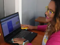 Empresa anuncia mais de mil bolsas de estudos para colaboradores