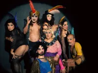 Grupo de teatro apresenta espetáculo e oferece oficinas gratuitas