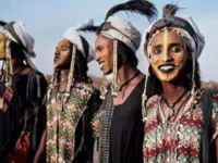 Na Tribo Wodaabe, as mulheres mandam e desmandam