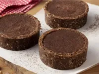 Torta ganache de chocolate: aprenda como fazer receita para o Dia dos Pais