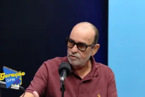 Thiago Mastroianni conversa com o radialista Paulo Calfa