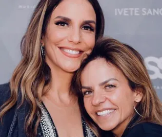 Ivete Sangalo chora ao exaltar irmã: 'Sempre minha protetora'