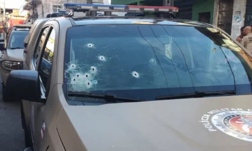 
				
					Ação policial mata 6 suspeitos de ataque a viatura em Tancredo Neves
				
				