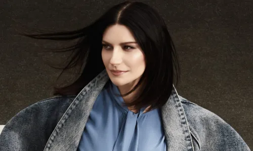 
				
					Após cinco anos, Laura Pausini anuncia novo álbum de estúdio
				
				