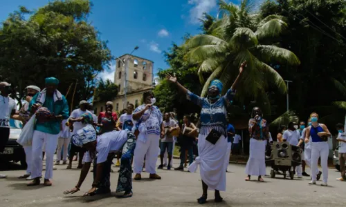 
		Documentário narra vida e impactos de Môa do Katendê na cultura baiana