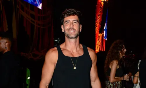 
				
					Famosos curtem festival 'Doce Maravilha' no Rio; FOTOS
				
				