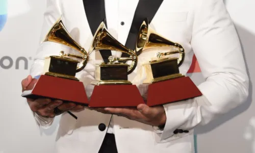 
				
					Grammy Latino anuncia indicados à 24ª entrega da premiação em setembro
				
				