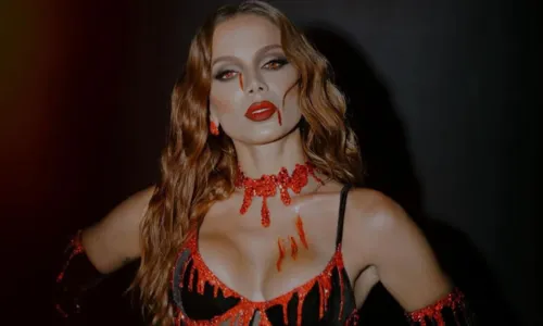 

					Halloween dos famosos: veja celebridades que investiram em fantasias

				
