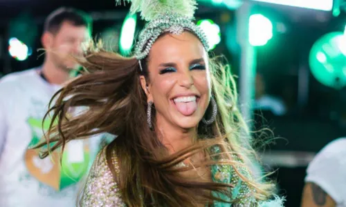 
				
					Ivete anuncia novidades do Coruja no Carnaval de 2024 e esgota abadás promocionais
				
				