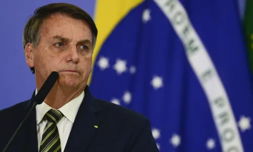 
				
					Jair Bolsonaro será submetido a sexta cirurgia no abdômen
				
				