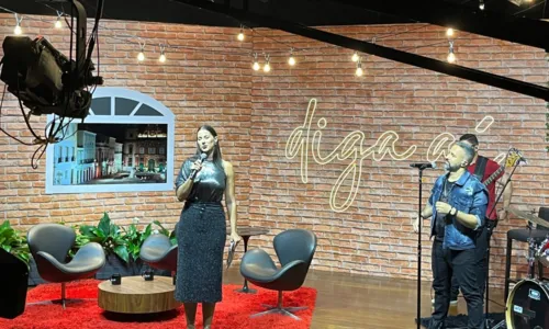 
				
					Jéssica Senra estreia talk-show nas noites de domingo: 'Apaixonada'
				
				