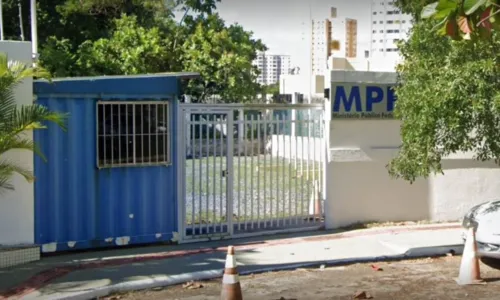 
				
					MPF e DPU pedem à Presidência urgência na proteção de quilombos na BA
				
				