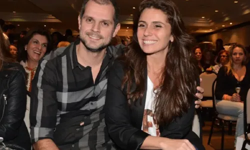 
				
					Marido de Antonelli é demitido da Globo após acusação de assédio
				
				