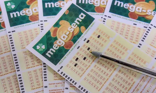 
				
					Mega-Sena sorteia nesta quinta-feira prêmio acumulado em R$ 6 milhões
				
				