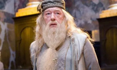 
				
					Morre Michael Gambon, o Dumbledore de 'Harry Potter', aos 82 anos
				
				