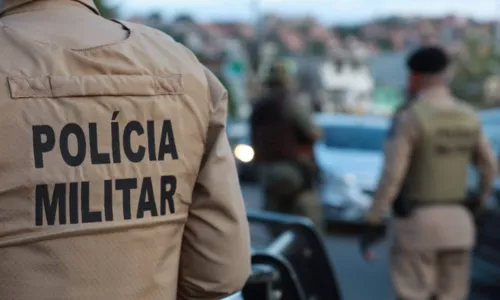 
				
					Motorista por app é resgatado de sequestro pela PM em Salvador
				
				
