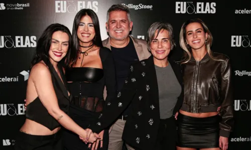 
				
					Orlando Morais faz show com as filhas Cleo Pires, Anttonia e Ana; FOTOS
				
				