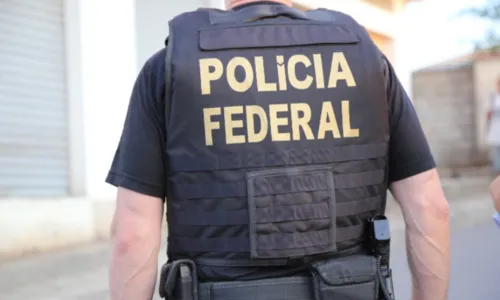 
				
					PF cumpre mandados contra fraude licitatória em 4 cidades na Bahia
				
				