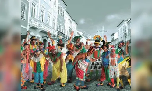

					Paroano Sai Milhó comemora 60 anos com exposição e show

				