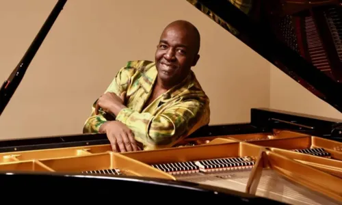 
				
					Pianista ganês William Chapman Nyaho faz recital gratuito no MAB
				
				