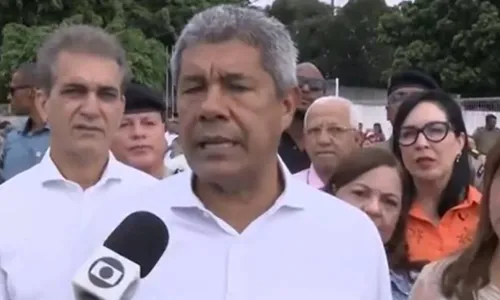 
				
					Policial federal e quatro suspeitos morrem em operação na Bahia
				
				
