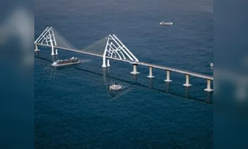 
				
					Ponte Salvador-Itaparica chega a R$ 13 bi e contrato por ser suspenso
				
				