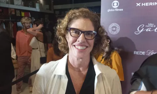 
				
					Pré-estreia de 'Meu Nome é Gal' reúne elenco do filme em Salvador
				
				