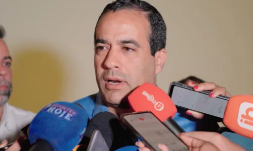 
				
					Prefeito de Salvador diz apoiar intervenção do exército no bairro de Valéria
				
				