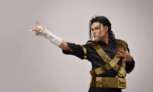 
				
					Rodrigo Teaser volta a Salvador com tributo a Michael Jackson
				
				