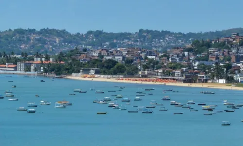
				
					Salvador tem 3 praias impróprias para banho no fim de semana
				
				