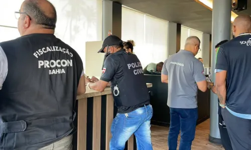 

					Sete academias são interditadas em Salvador por falta de registro

				