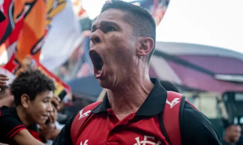 
				
					Torcida esgota ingressos de partida entre Vitória e Sport no Barradão
				
				