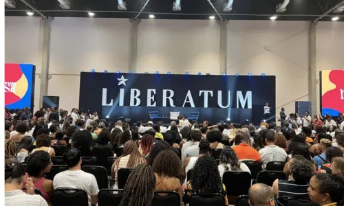 
				
					Veja fotos do primeiro dia do Festival Liberatum em Salvador
				
				