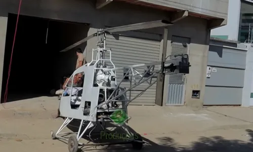 
				
					Vem, Nasa! Gênio de Capim Grosso constrói helicóptero e viraliza
				
				