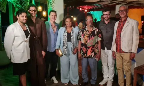 
				
					Viola, Taís, Majur e Bassett: jantar celebra negritude em Salvador
				
				
