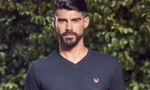 
				
					'A Fazenda 15': veja lista de famosos confirmados no reality show
				
				