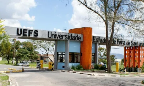 
				
					Alunos da Uefs aprovam greve por tempo indeterminado
				
				